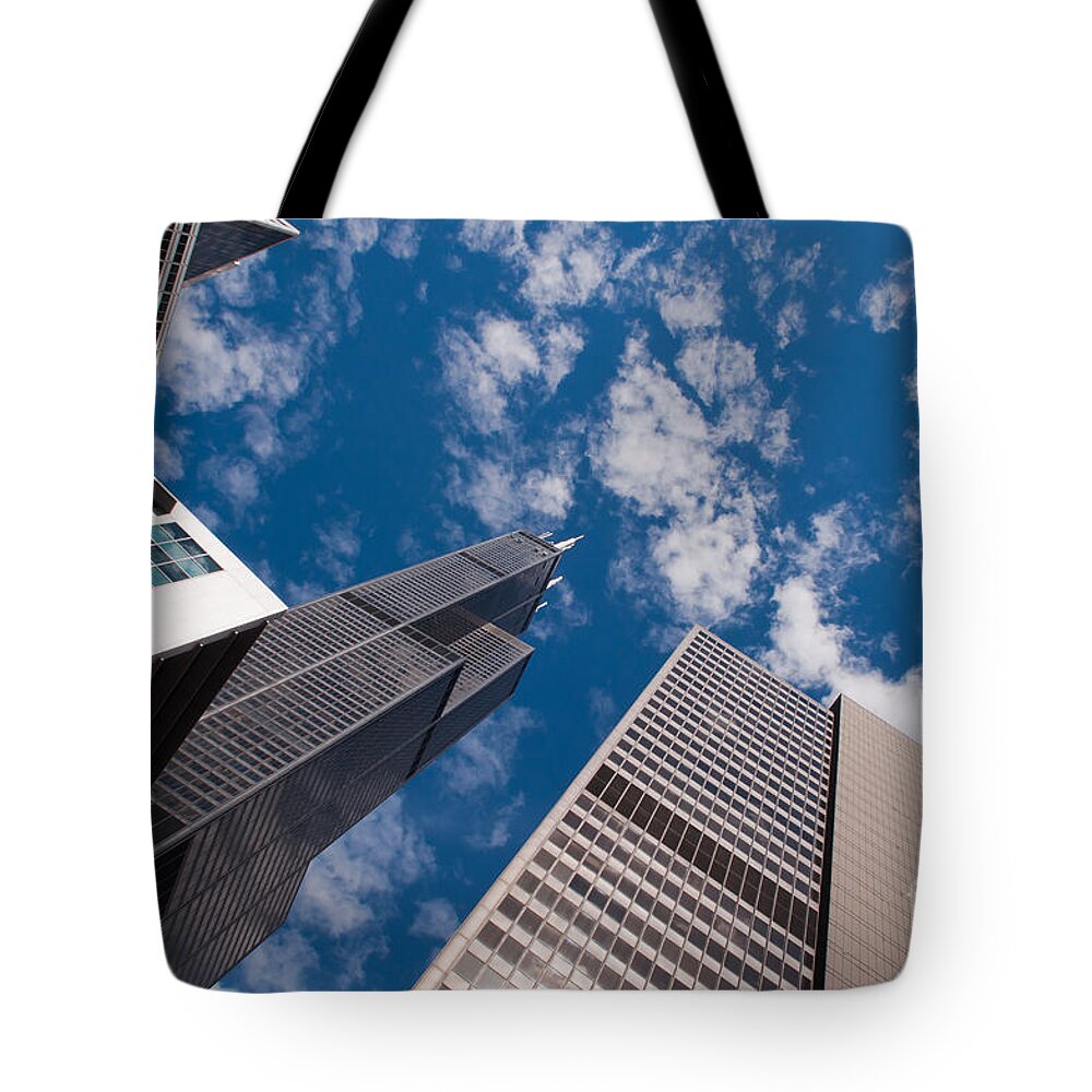 Chicago Downtown Tote Bag featuring the photograph ex Sears Tower Chicago by Dejan Jovanovic