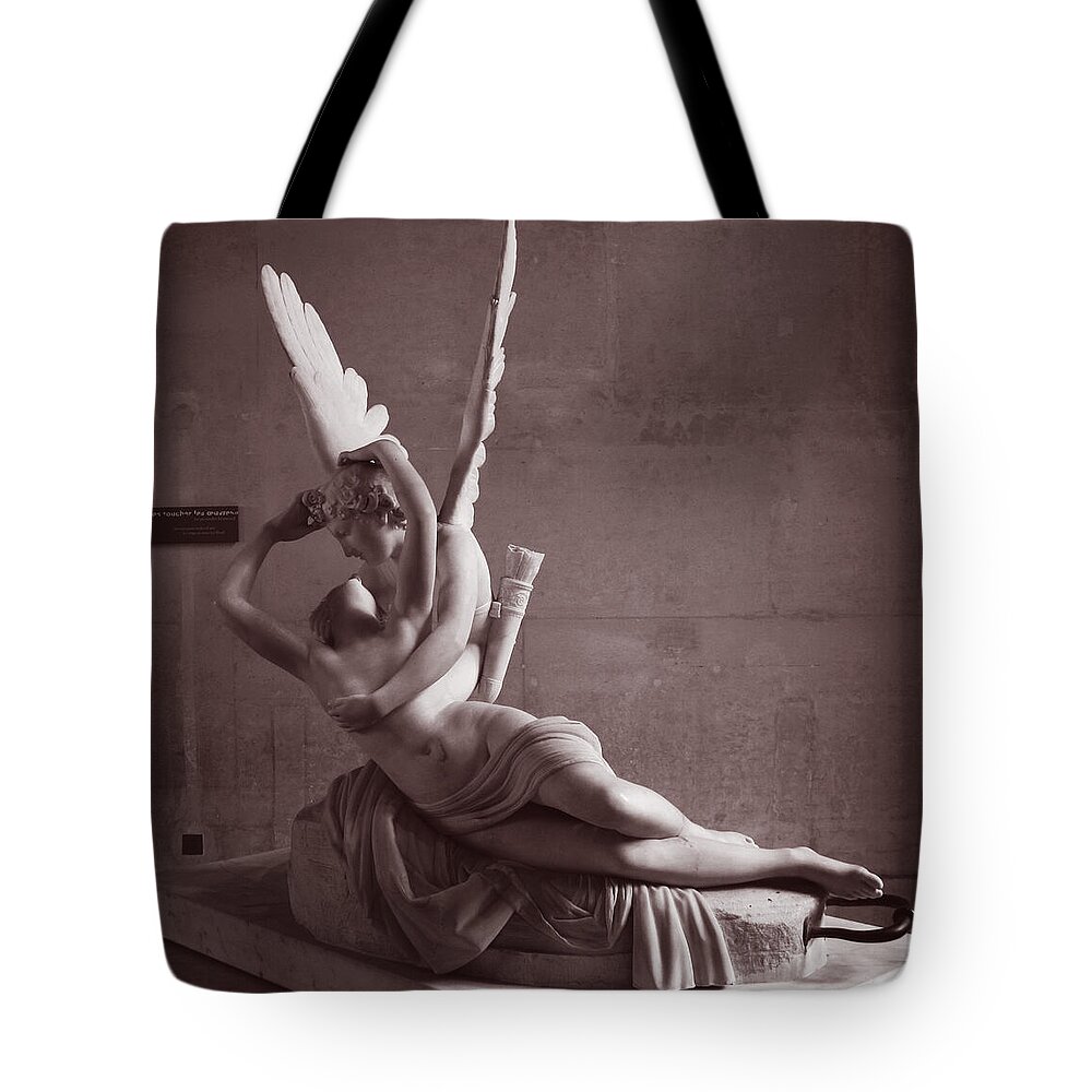 Psych Anim Par Le Baiser De L'amour Tote Bag featuring the photograph Faith by Joe Schofield