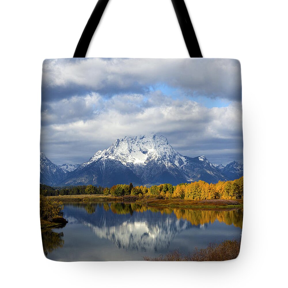 Oxbow Bend Tote Bag featuring the photograph Fall Glory at the Oxbow by Deby Dixon