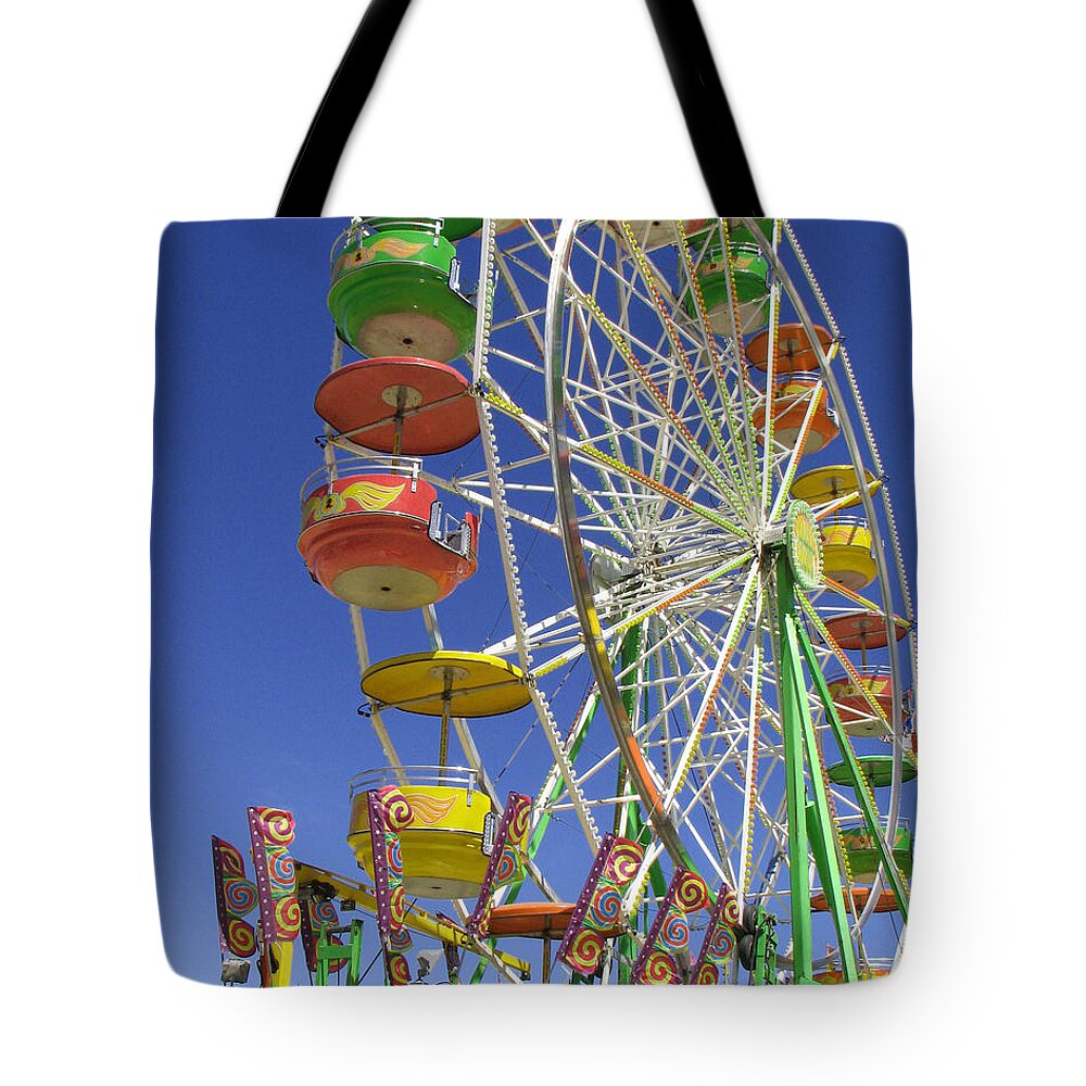 Ferris Tote Bag featuring the photograph Ferris Wheel by Marcia Socolik