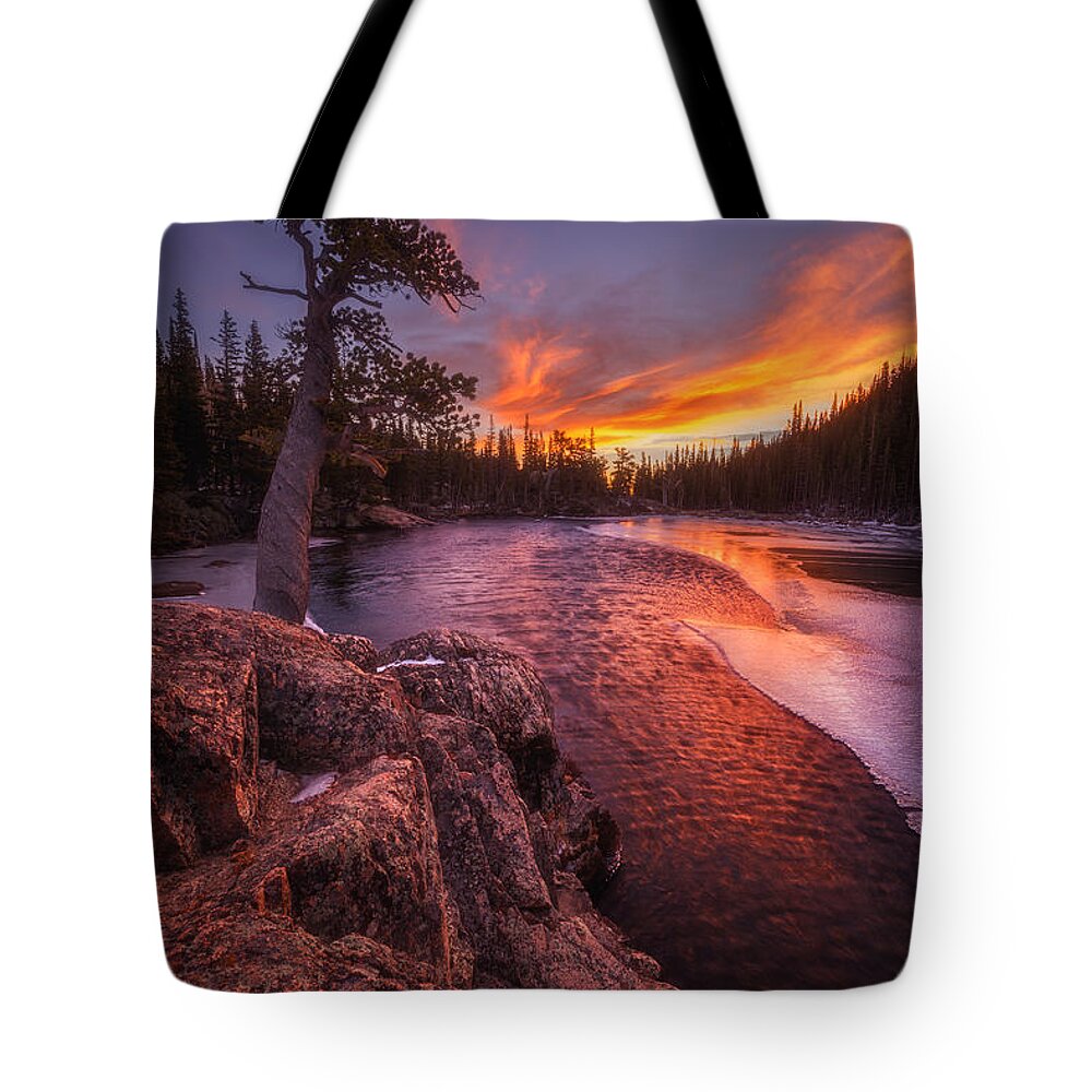 Sunrise Tote Bag featuring the photograph First Light by Darren White