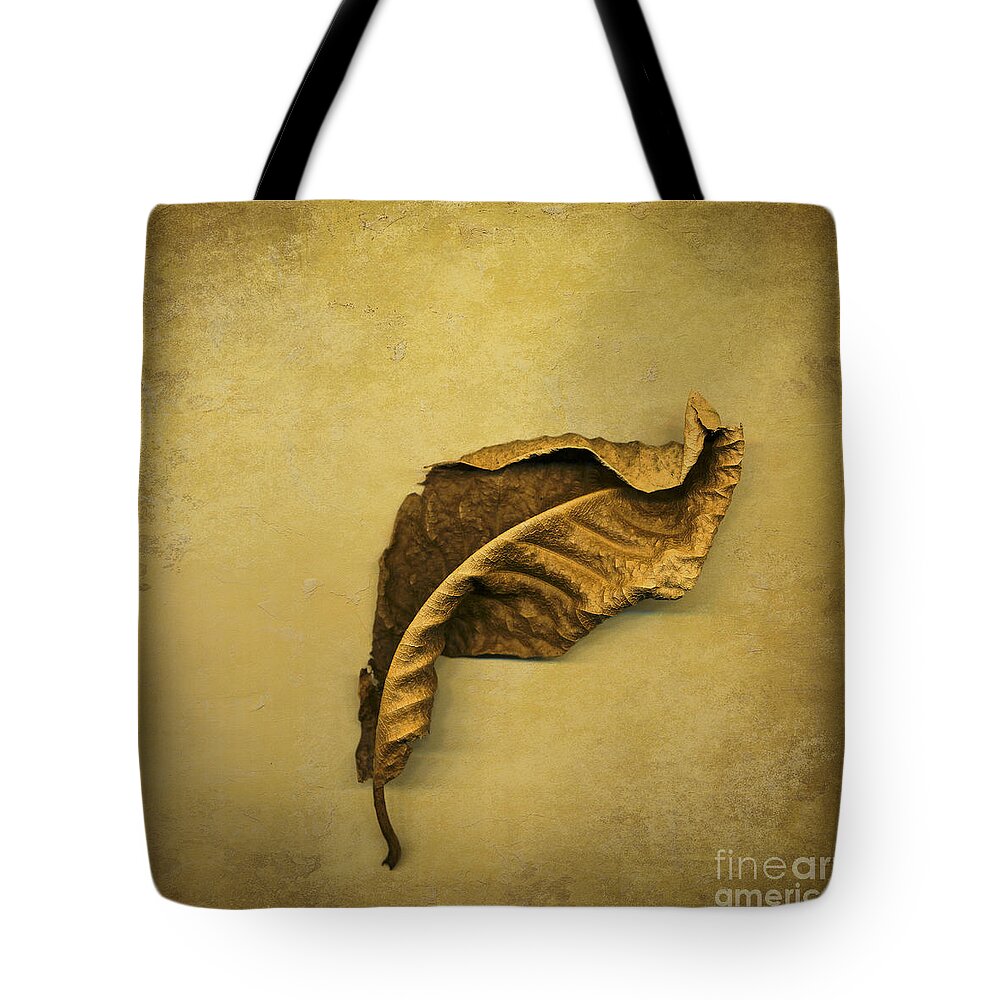 Leaf Tote Bag featuring the digital art First to Fall by Jan Bickerton