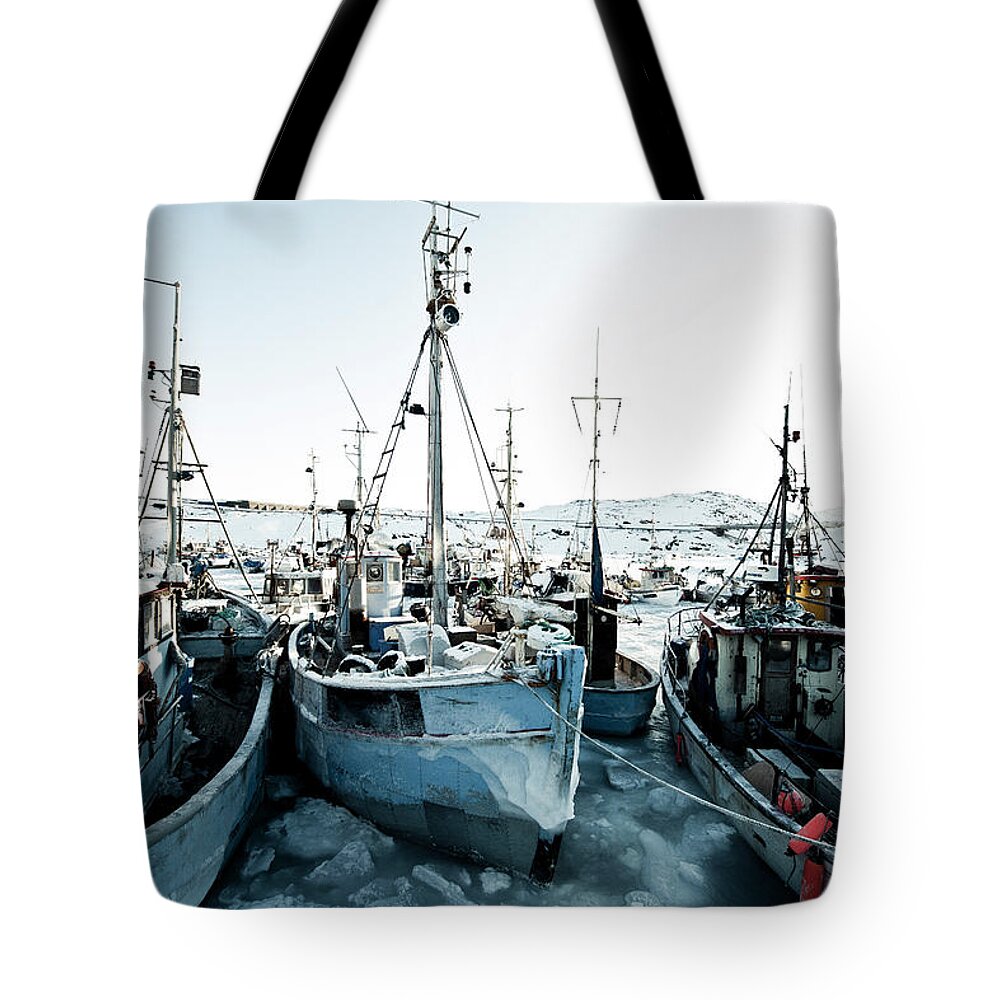 Clear Sky Tote Bag featuring the photograph Fishingboats by Andre Schoenherr