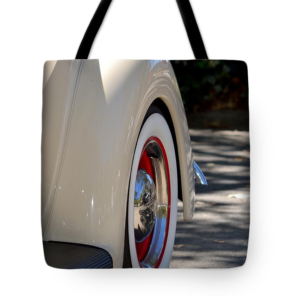  Tote Bag featuring the photograph Ford Fender by Dean Ferreira