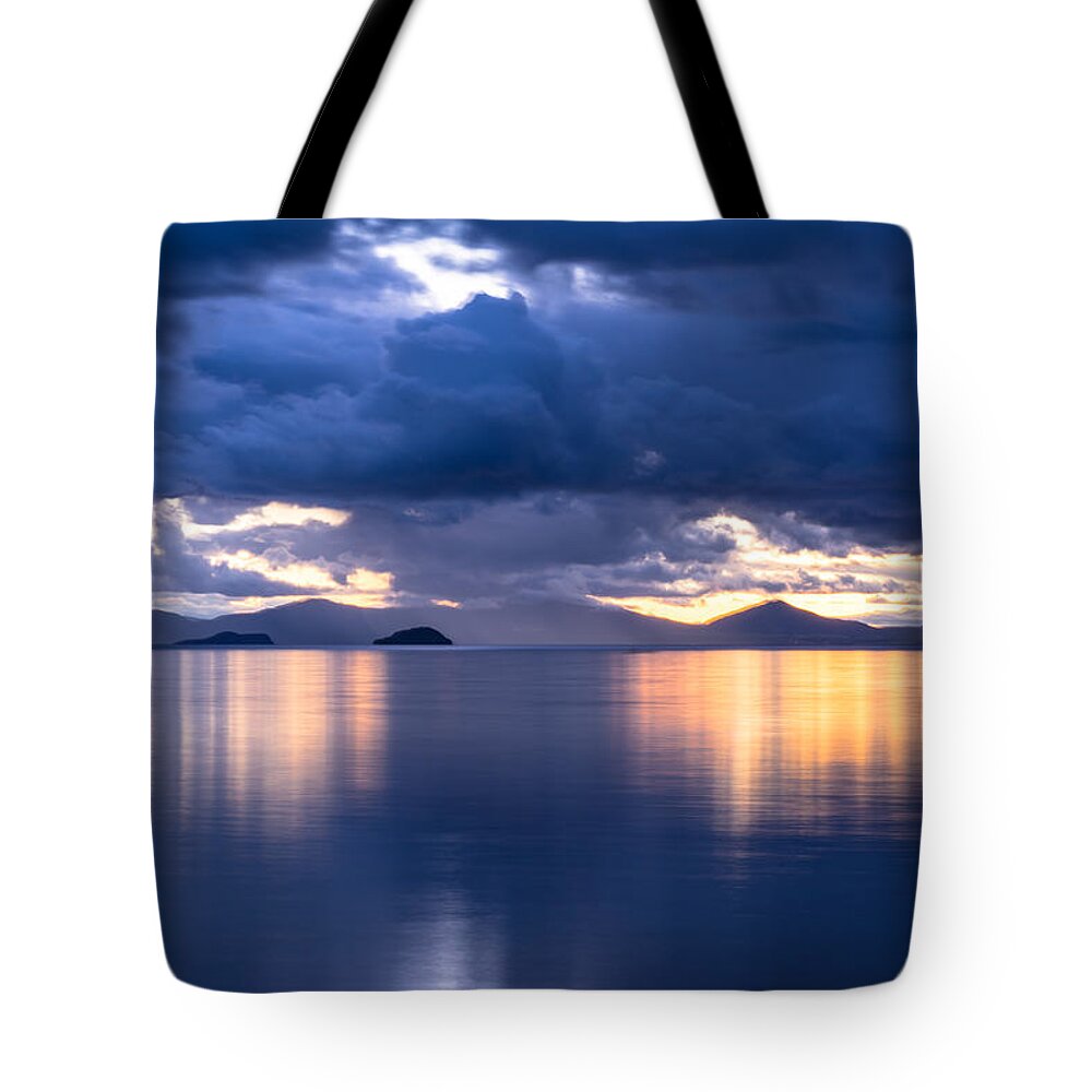 Frankton Arm Tote Bag featuring the photograph Frankton Arm by Weir Here And There