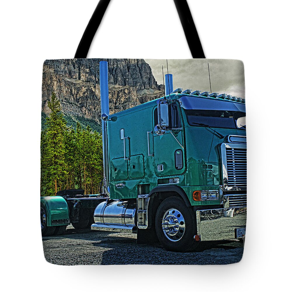 Freightliner Tote Bag featuring the photograph Freightliner Cabover by Randy Harris