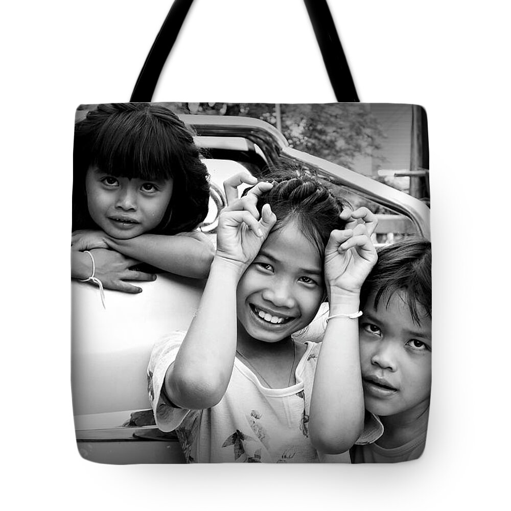 Black And White Tote Bag featuring the photograph Friendship by Ian Gledhill