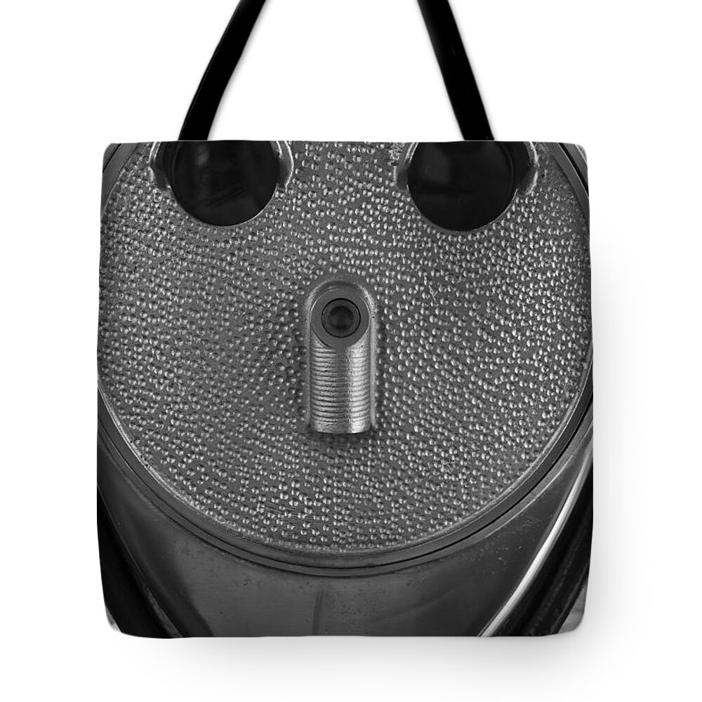 Alien Tote Bag featuring the photograph From An Alien Encounter - A Message For 2015 by Hany J