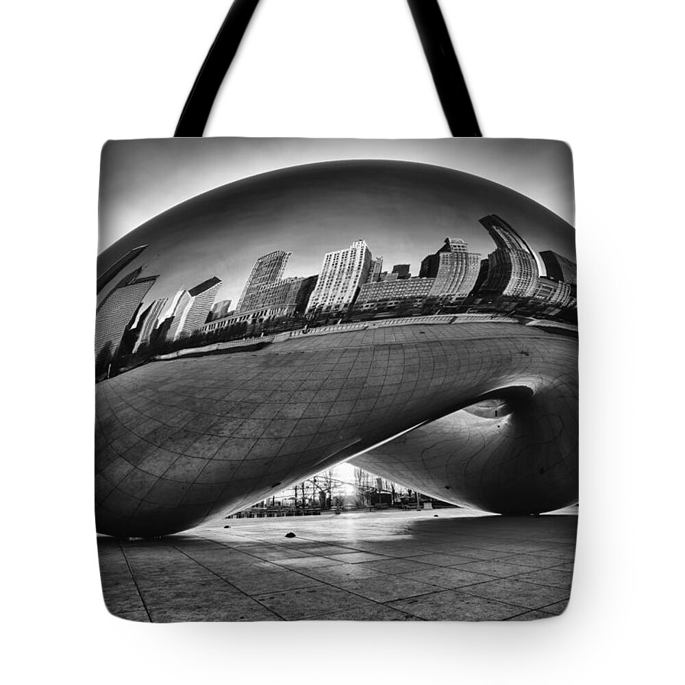 Chicago Cloud Gate Tote Bag featuring the photograph Glowing Bean by Sebastian Musial