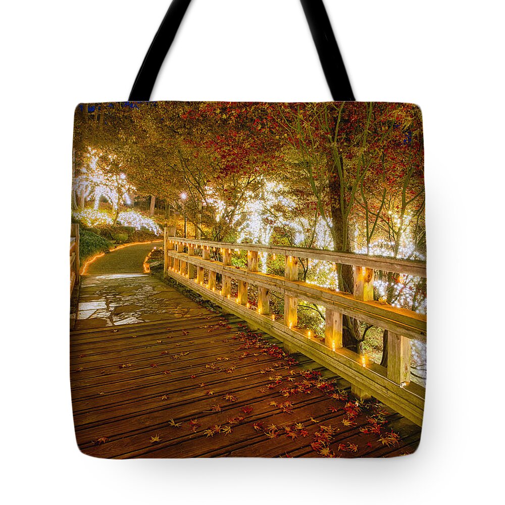 Garvan Tote Bag featuring the photograph Golden Bridge by Daniel George