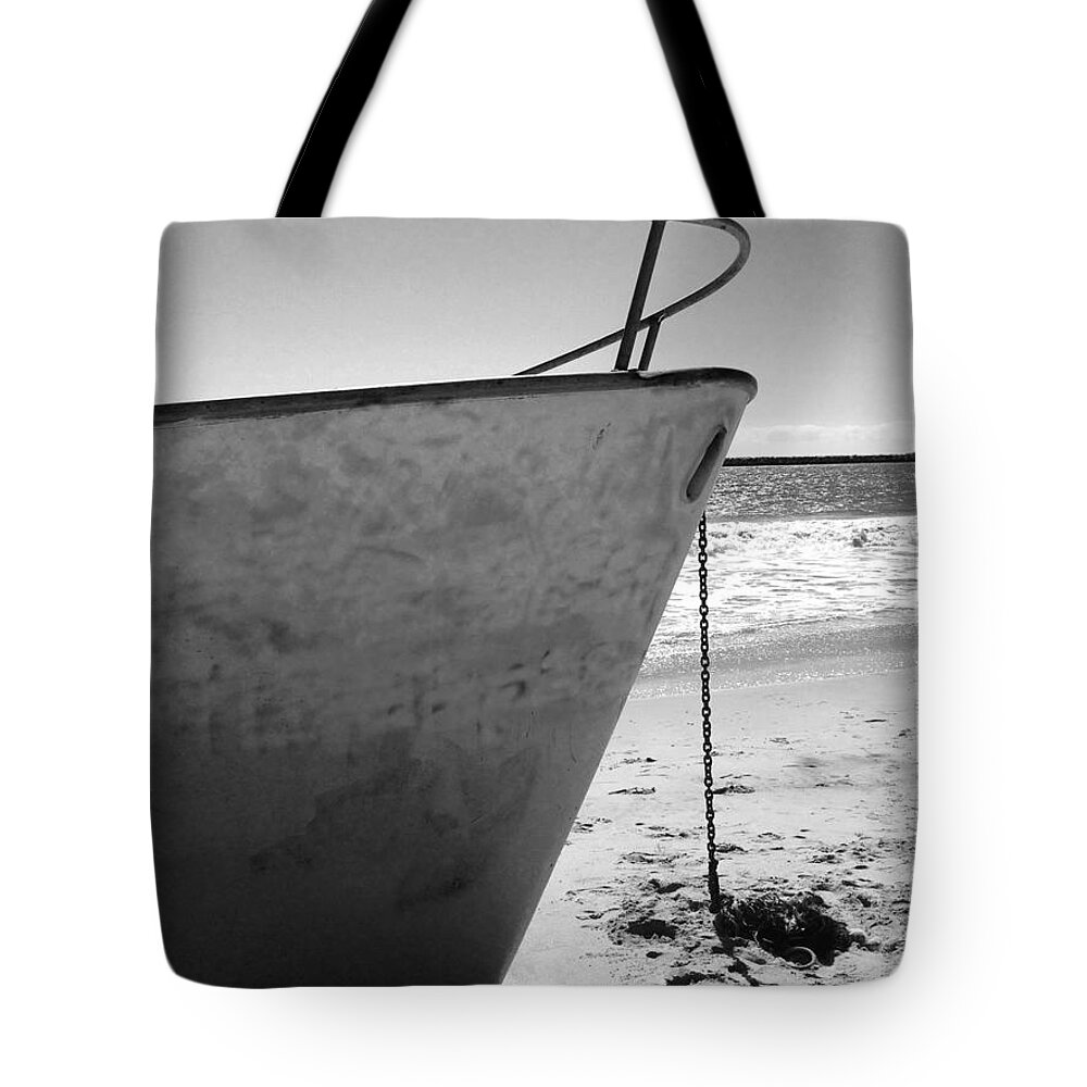 Boat Tote Bag featuring the photograph Grounded Prow by Lorraine Devon Wilke