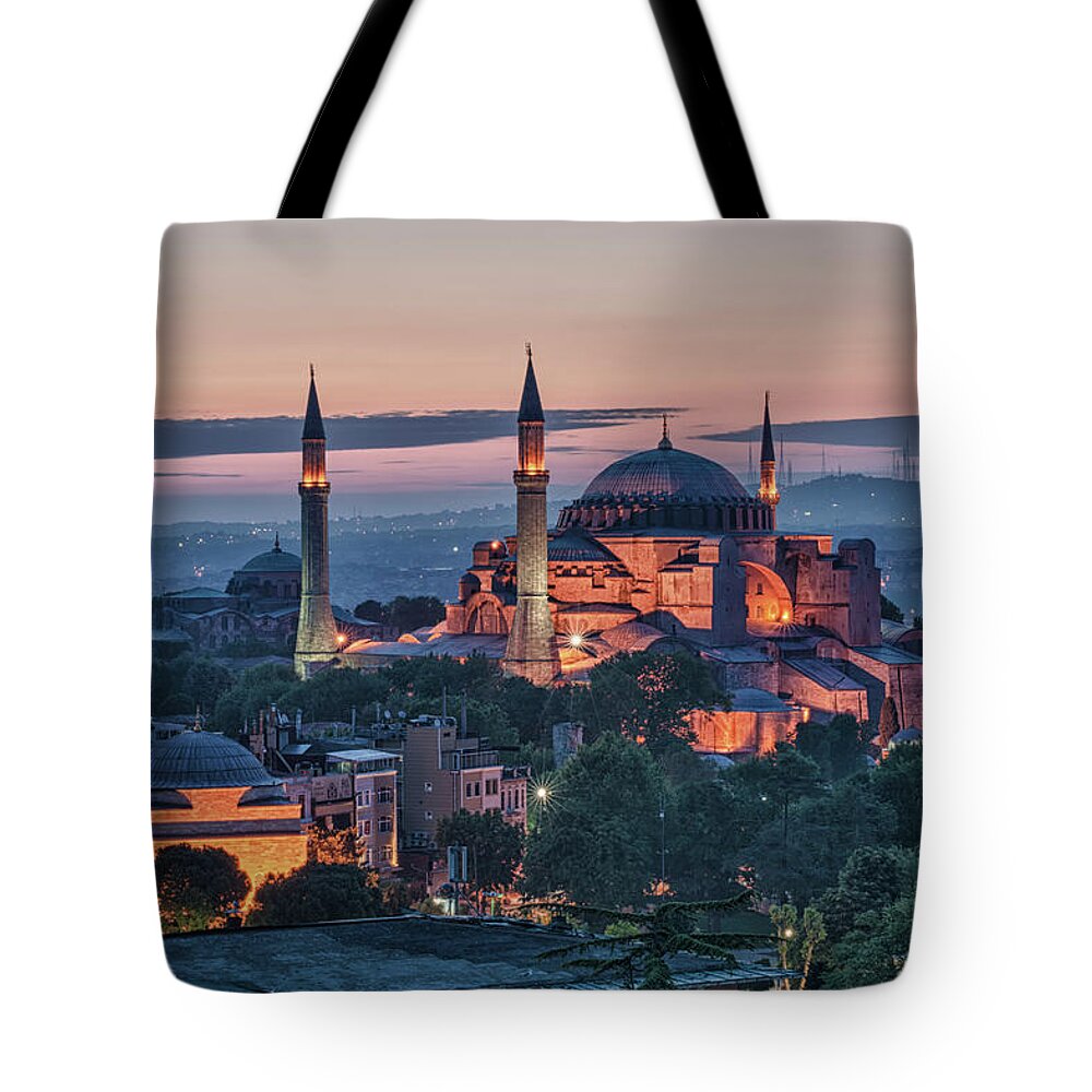 Istanbul Tote Bag featuring the photograph Hagia Sophia, Istanbul by Gabrielle Therin-weise