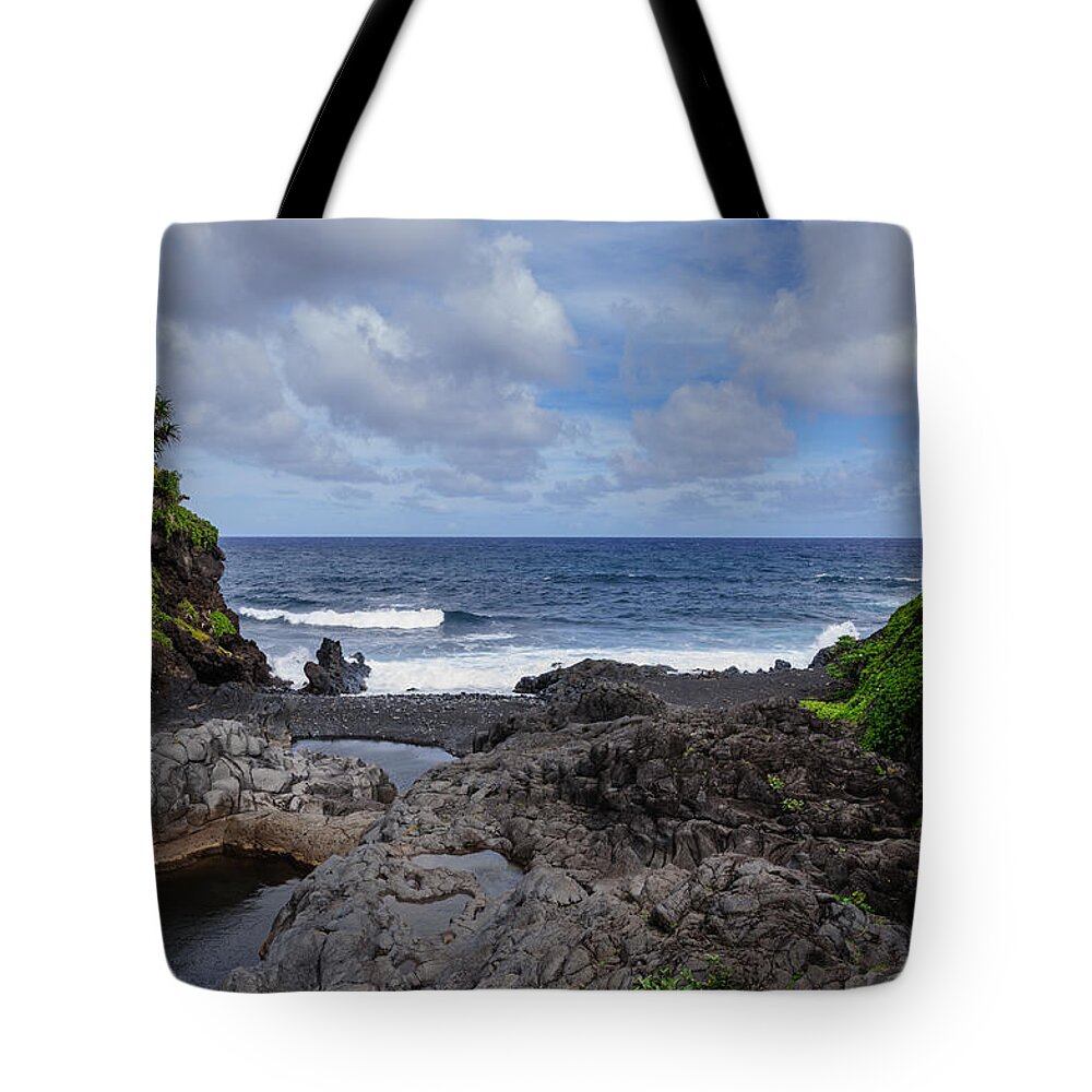 Hawaii Tote Bag featuring the photograph Hawaiian surf by John Johnson
