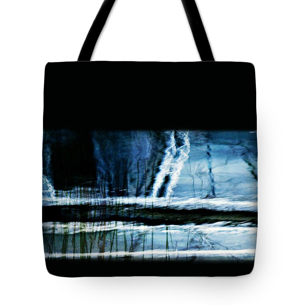 Boat Tote Bag featuring the photograph Her Watery Grave by Theresa Tahara
