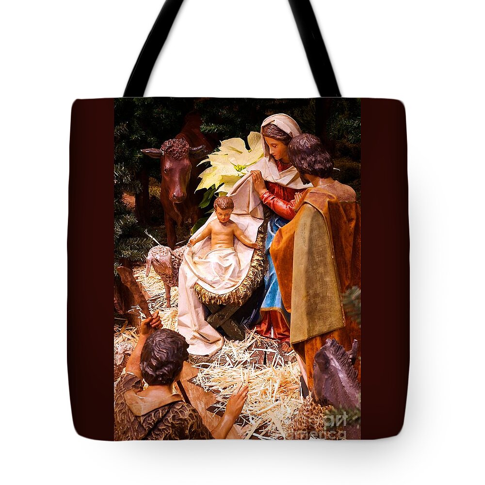 Christmas Cards Tote Bag featuring the photograph Holy Family Nativity by Frank J Casella