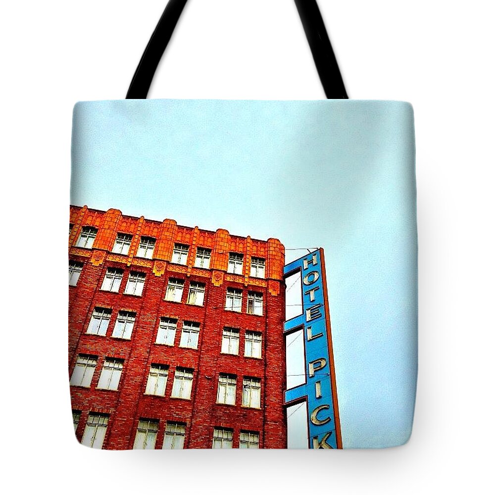 Brickoftheday Tote Bag featuring the photograph Hotel Pickwick by Julie Gebhardt