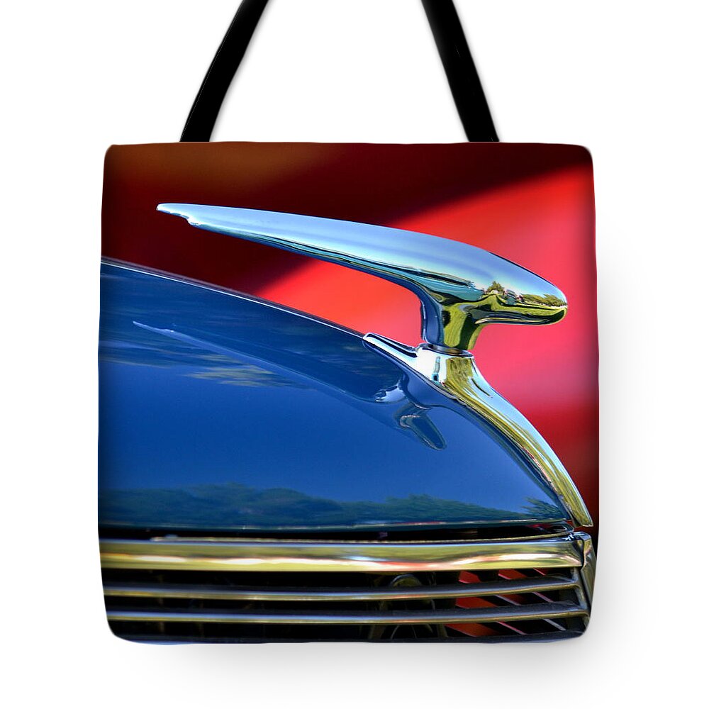 Vintage Tote Bag featuring the photograph Hr-45 by Dean Ferreira