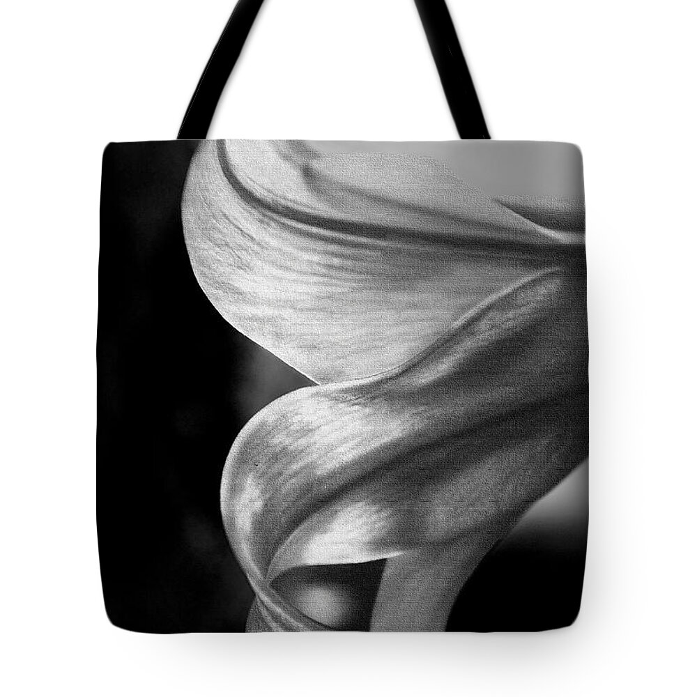 I Dreamt Of Lily Tote Bag featuring the photograph I Dreamt of Lily by Sandi Mikuse