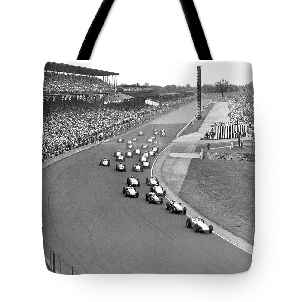1950's Tote Bag featuring the photograph Indy 500 Race Start by Underwood Archives