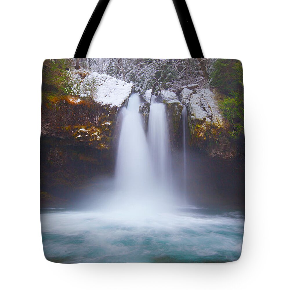  River Tote Bag featuring the photograph Iron Creek Freeze by Darren White