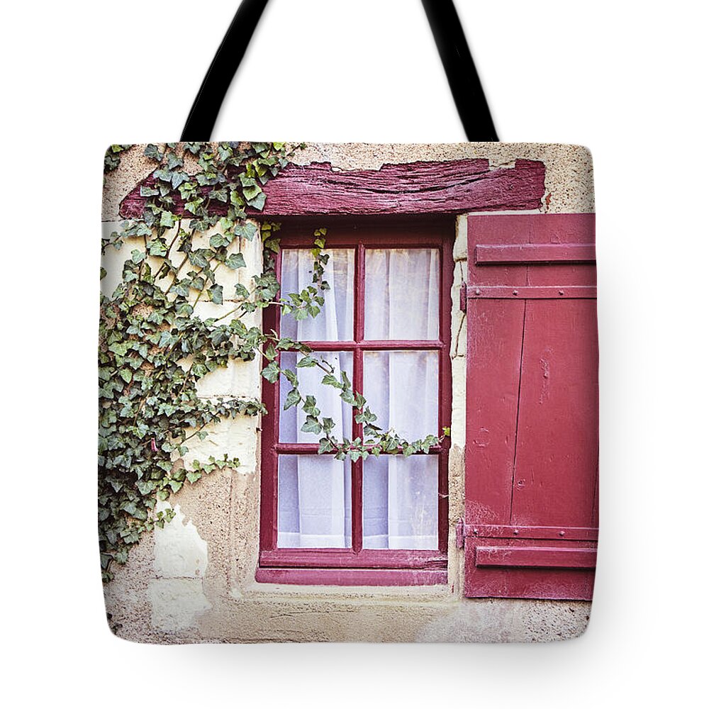 France Tote Bag featuring the photograph Ivy and Wine by Melanie Alexandra Price