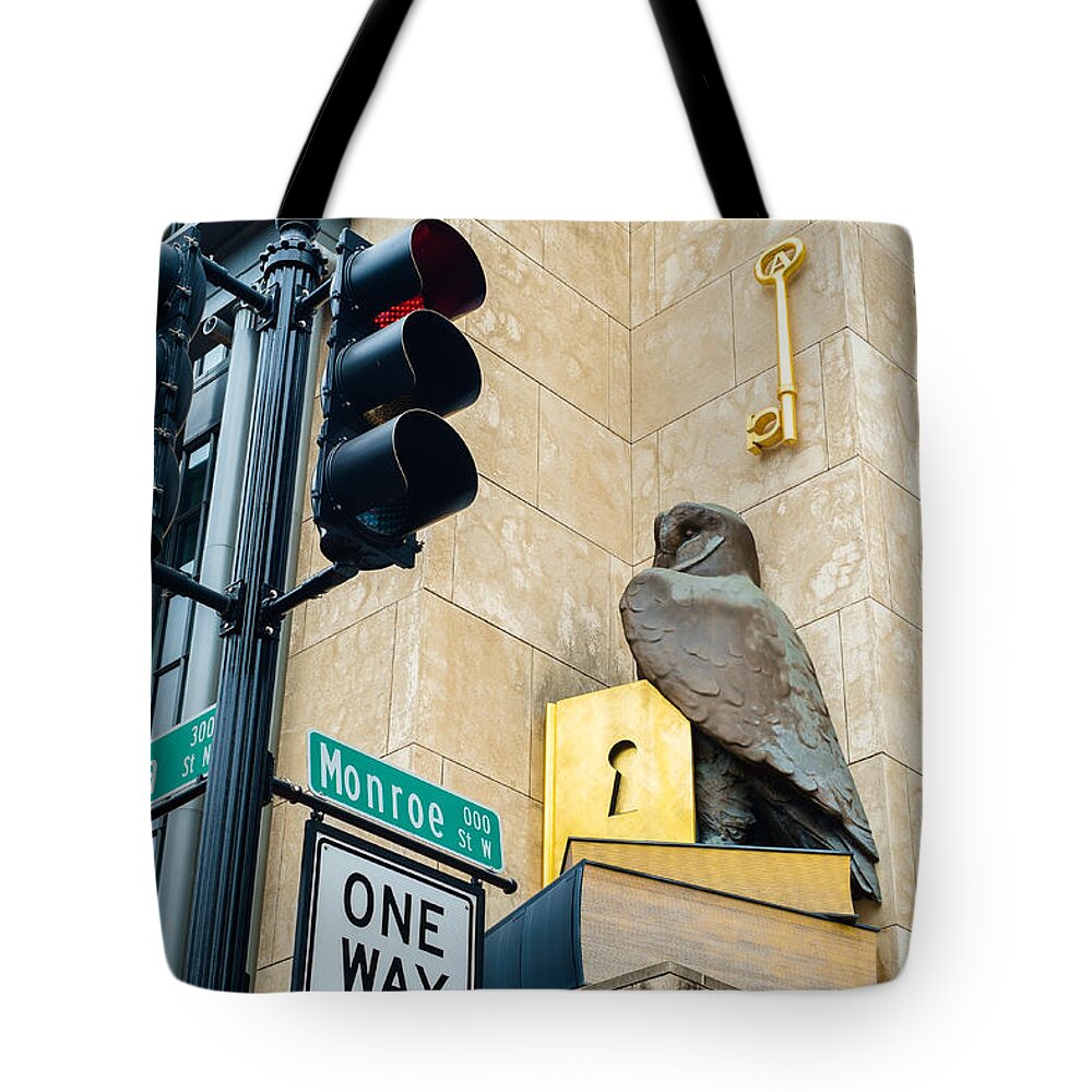 Architecture Tote Bag featuring the photograph Jacksonville Library by Raul Rodriguez