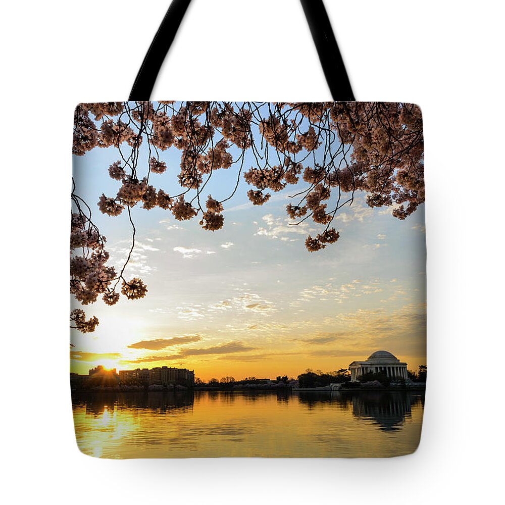 Tidal Basin Tote Bag featuring the photograph Jefferson Memorial Framed By Cherry by Ogphoto