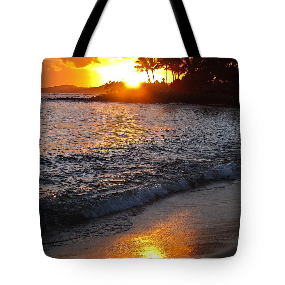 Kauai Sunset Tote Bag featuring the photograph Kauai Sunset by Shane Kelly