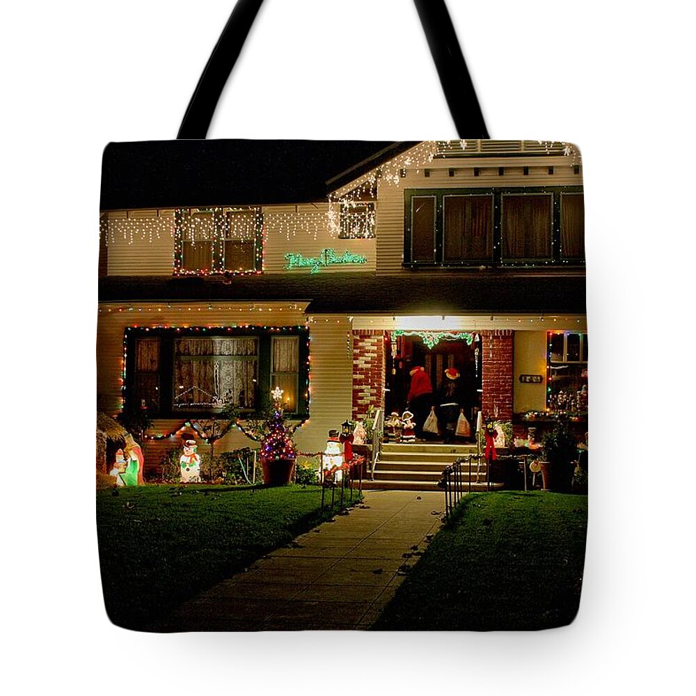 Christmas Tote Bag featuring the photograph Knock Knock by Michael Gordon