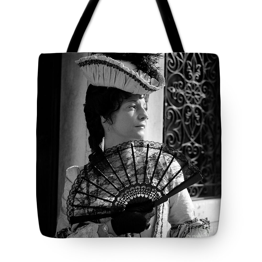Venezia Tote Bag featuring the photograph Lady with fan by Riccardo Mottola