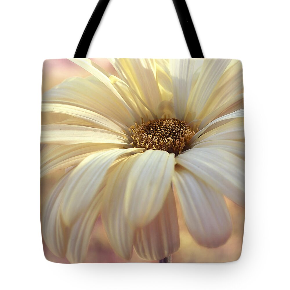 Floral Tote Bag featuring the photograph Lemon Fizz by Darlene Kwiatkowski