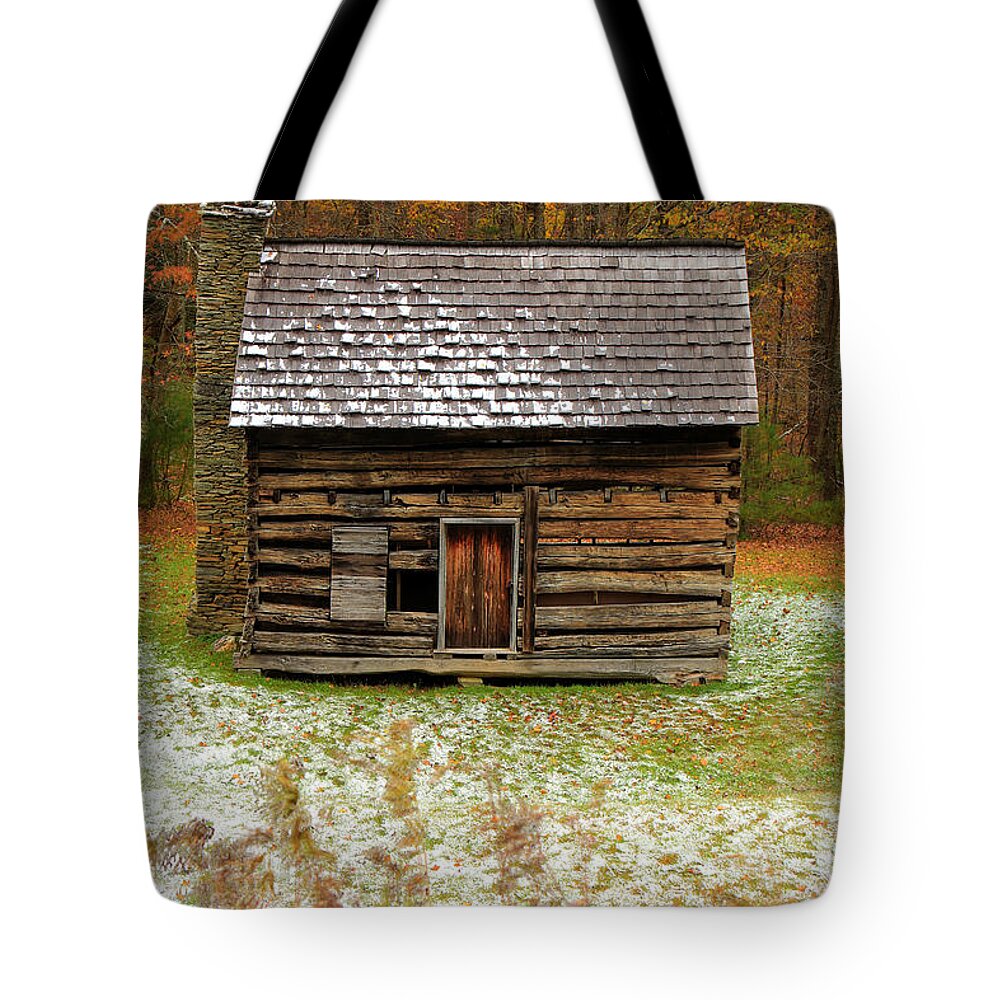Little Cabin Tote Bag featuring the photograph Little Cabin by Jaki Miller