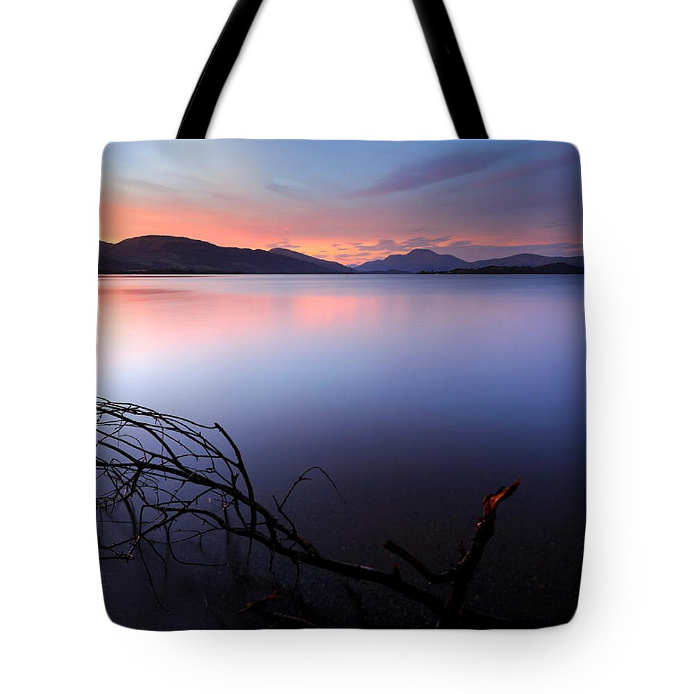  Loch Lomond Sunset Tote Bag featuring the photograph Loch Lomond Sunset by Grant Glendinning
