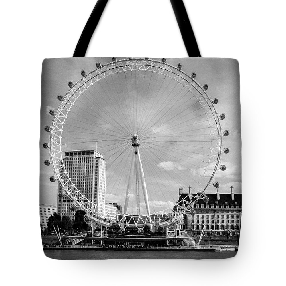 London Tote Bag featuring the photograph London Eye Head-on BW by Matt Malloy