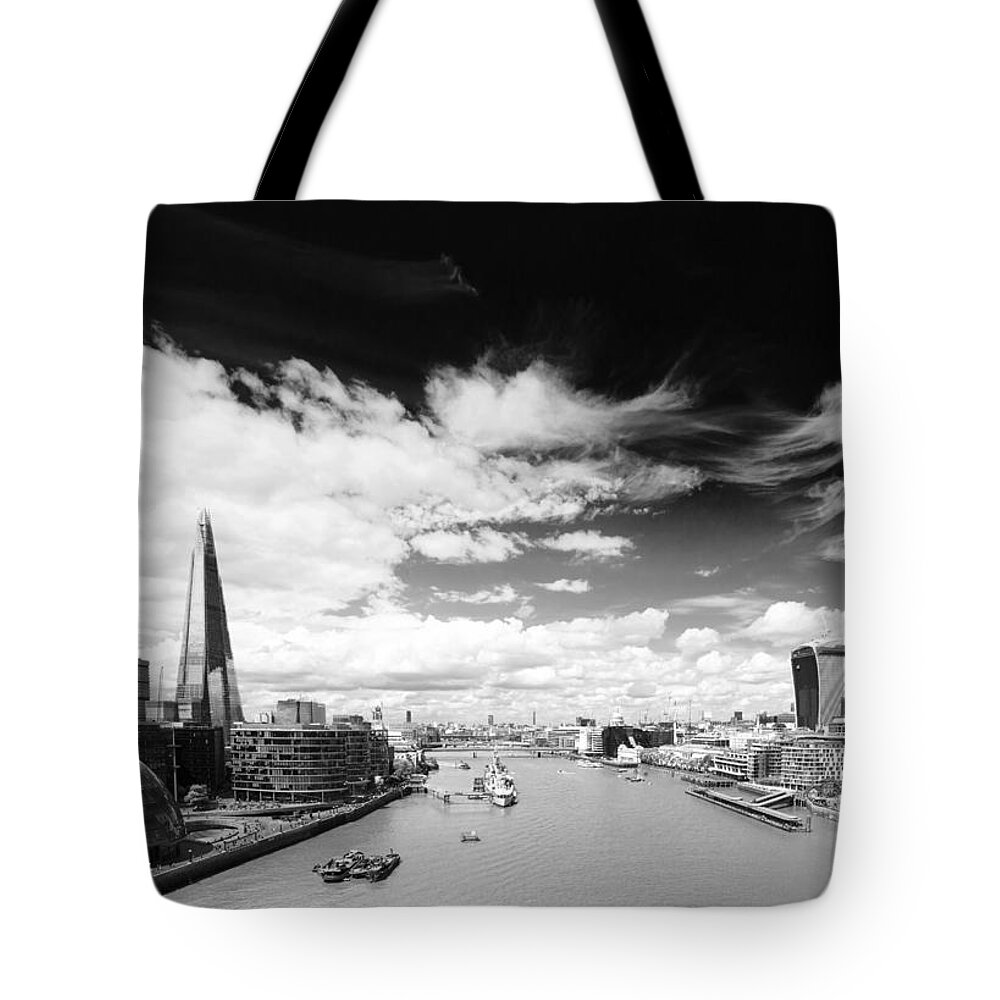 London Tote Bag featuring the photograph London Panorama by Chevy Fleet