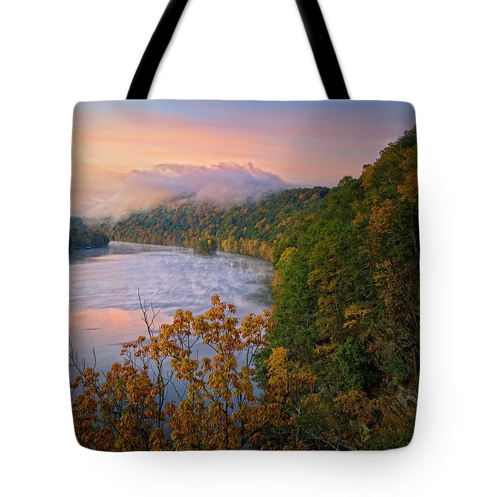 Lovers Leap Tote Bag featuring the photograph Lovers Leap Sunrise by Bill Wakeley