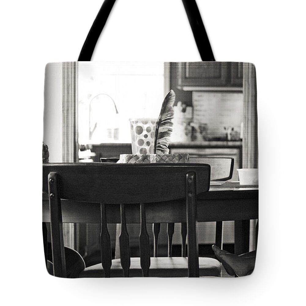 Family Tote Bag featuring the photograph Lunch Together by Gwyn Newcombe