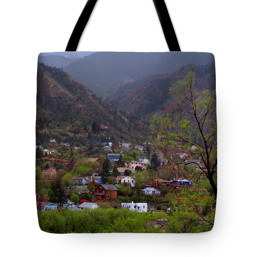 Landscape Tote Bag featuring the photograph Manitou to the South III by Lanita Williams