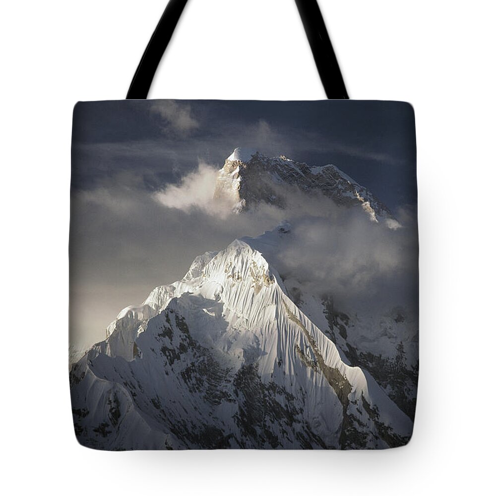Feb0514 Tote Bag featuring the photograph Masherbrum K1 Karakoram Mts Pakistan by Ned Norton