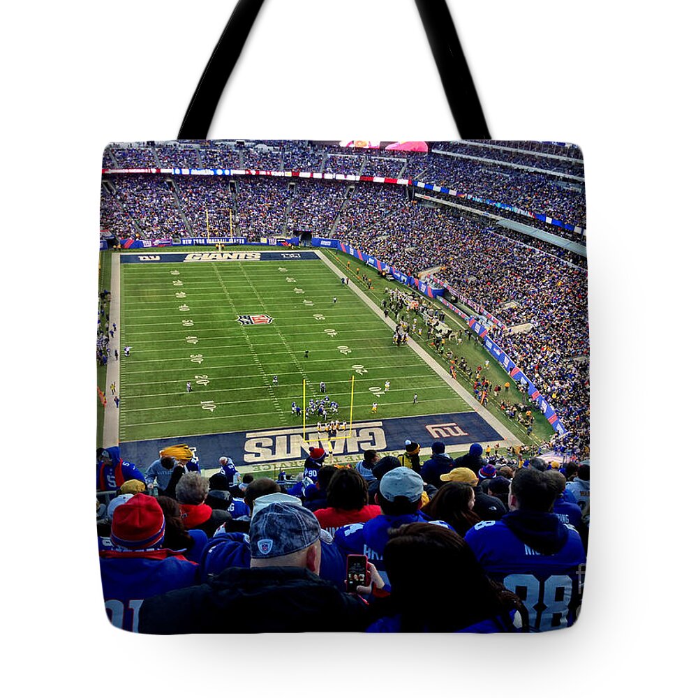 Meadowlands Tote Bag featuring the photograph MetLife Stadium by Gary Keesler