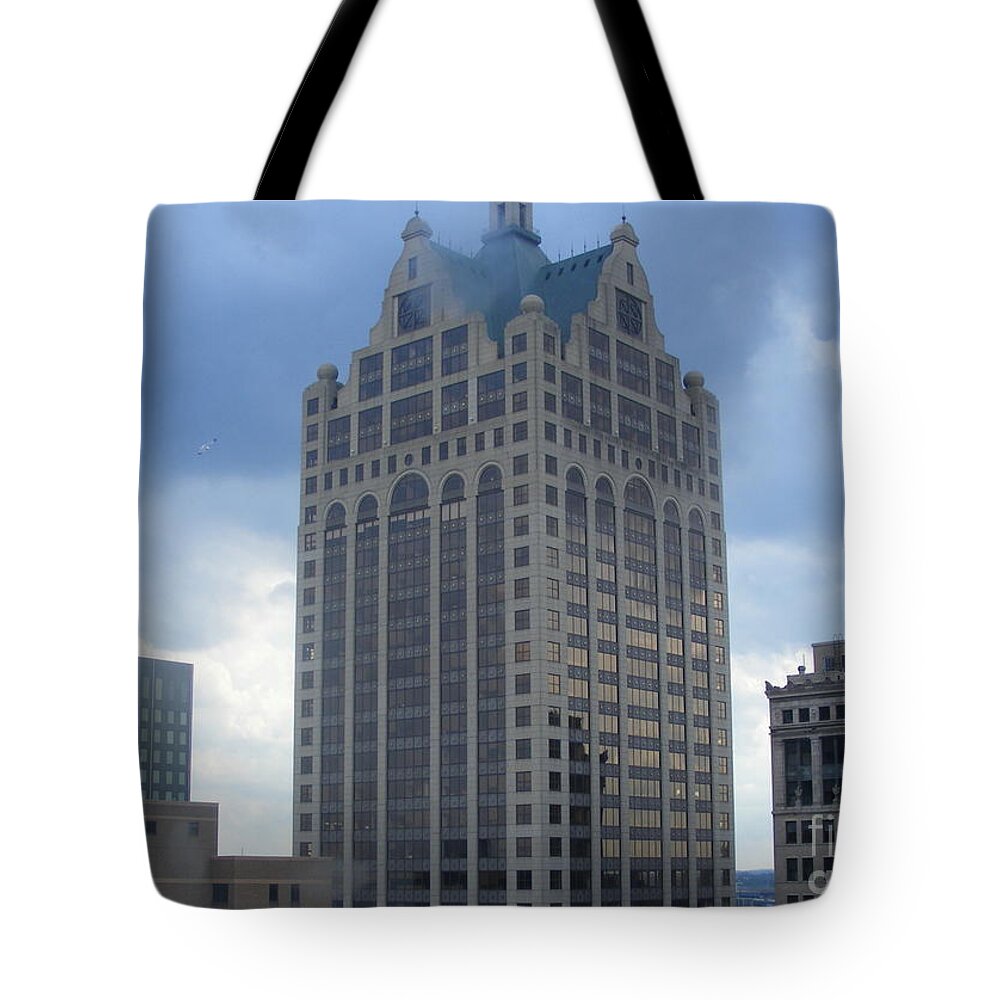 Photography Tote Bag featuring the photograph Milwaukee skyline by Nancy Kane Chapman
