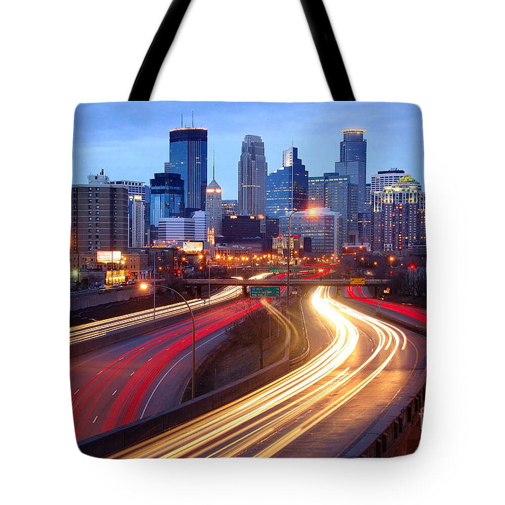 Minneapolis Skyline Tote Bag featuring the photograph Minneapolis Skyline at Dusk Early Evening by Jon Holiday