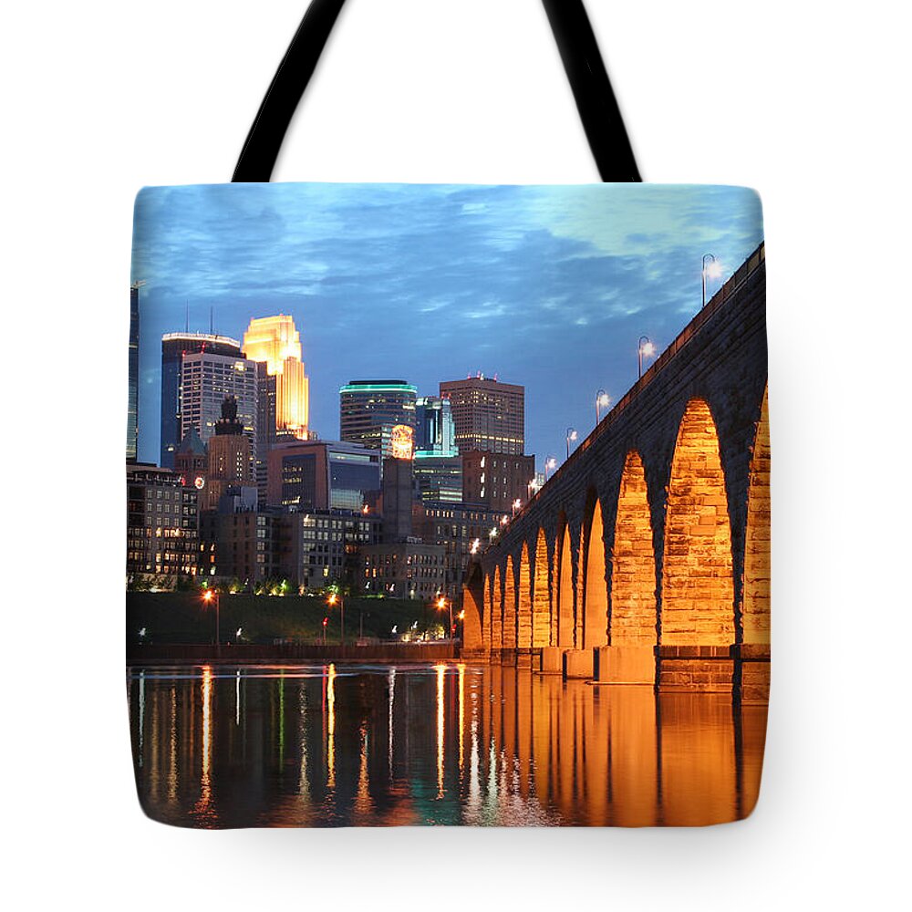 Minneapolis Skyline Tote Bag featuring the photograph Minneapolis Skyline Photography Stone Arch Bridge by Wayne Moran