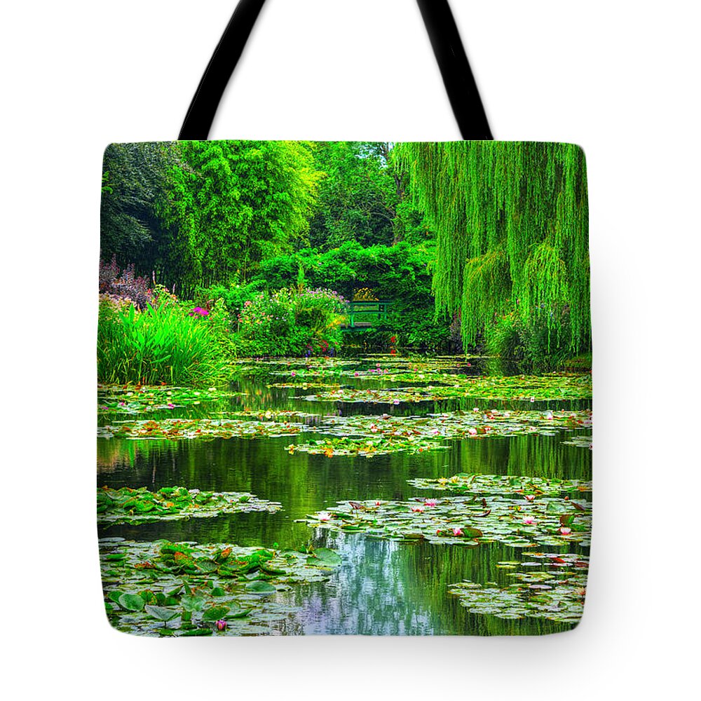 Monet Tote Bag featuring the photograph Monet's Lily Pond by Midori Chan
