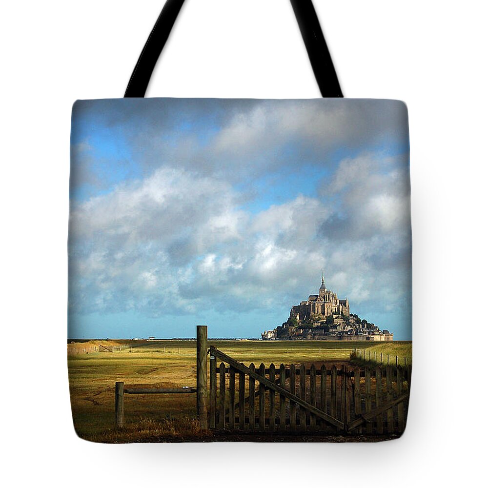 Mont Saint-michel Tote Bag featuring the photograph Mont Saint-Michel by RicardMN Photography