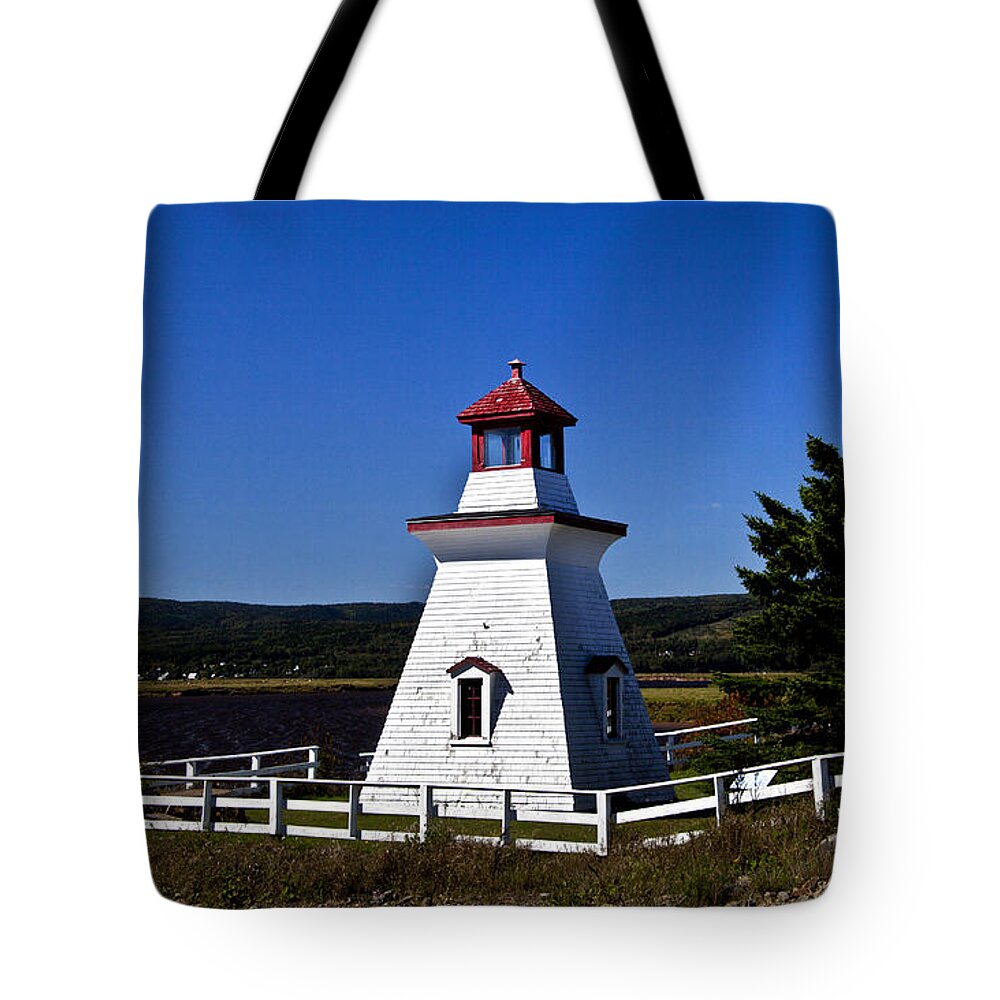 New Brunswick Tote Bag featuring the photograph New Brunswick Lighthouse by Shirley Mangini