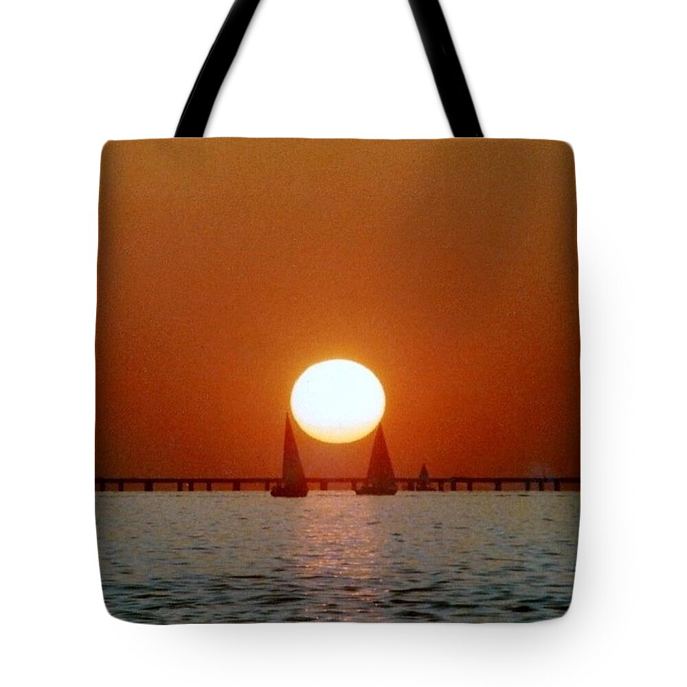 New Orleans Photos Tote Bag featuring the photograph New Orleans Sailing Sun On Lake Pontchartrain by Michael Hoard