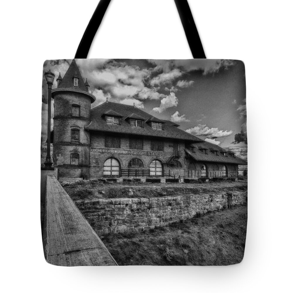 Crystal Yingling Tote Bag featuring the photograph No More Stops by Ghostwinds Photography