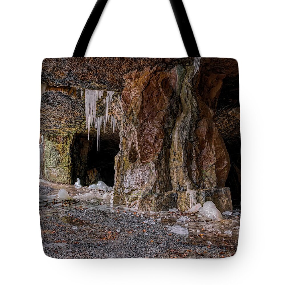 Widow Jane Mine Tote Bag featuring the photograph Obstacles by Rick Kuperberg Sr