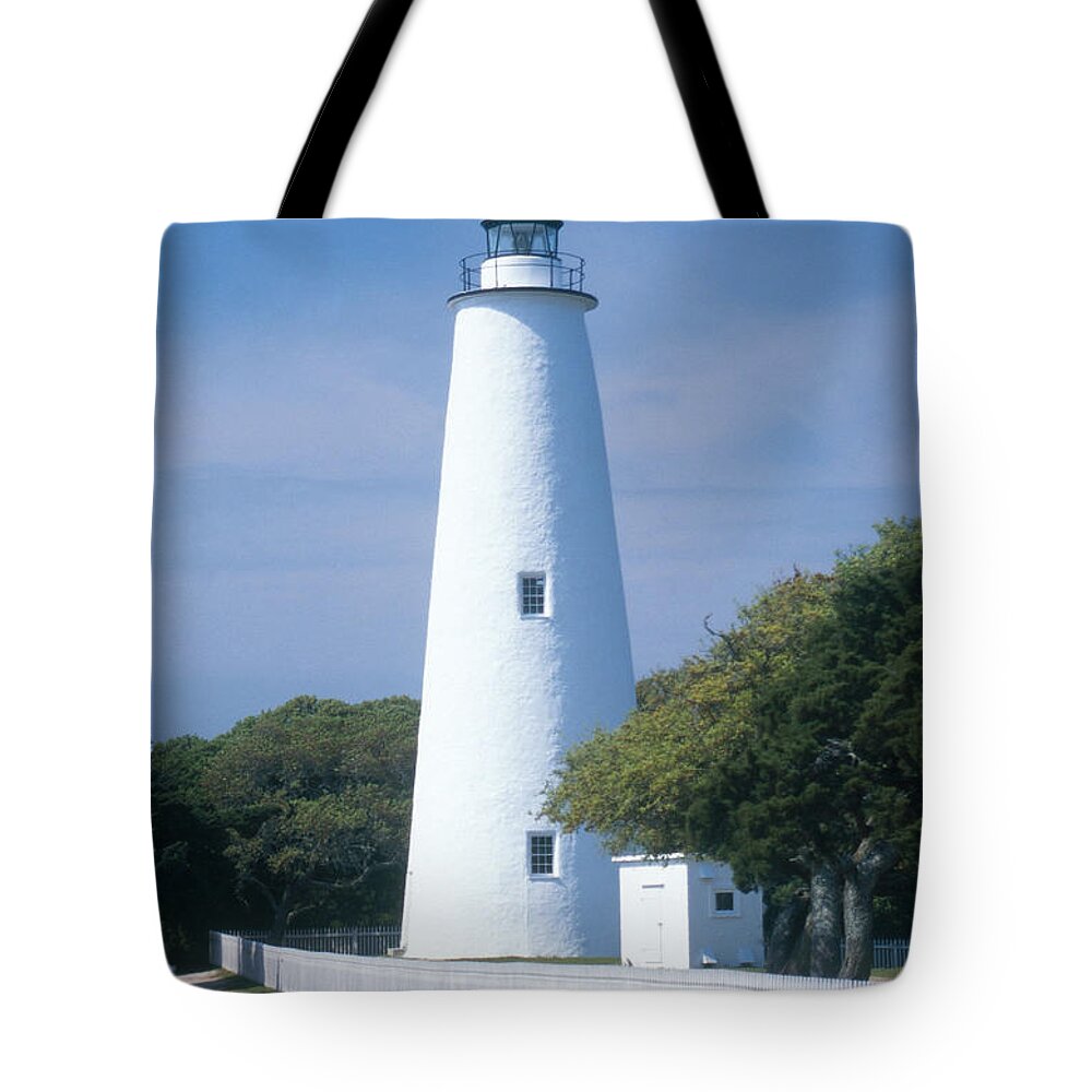 Lighthouse Tote Bag featuring the photograph Ocracoke Lighthouse by Bruce Roberts